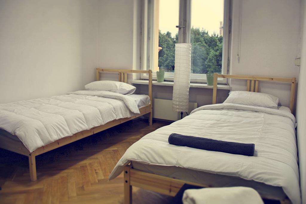 Grand Central Hostel Krasków Cameră foto