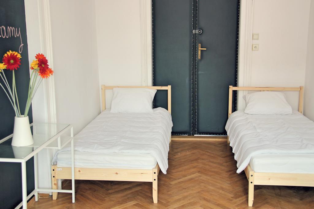 Grand Central Hostel Krasków Cameră foto