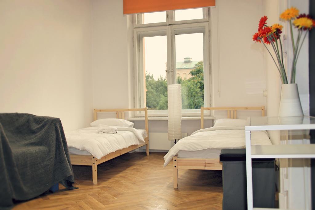Grand Central Hostel Krasków Cameră foto