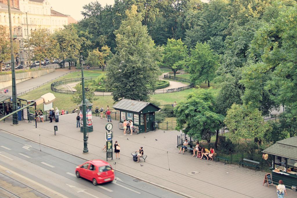 Grand Central Hostel Krasków Exterior foto